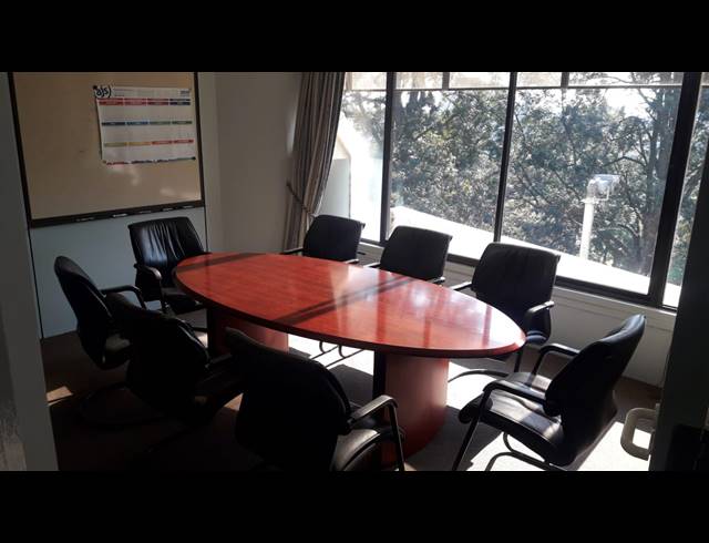 170M² BUILDING TO LET IN MUSGRAVE